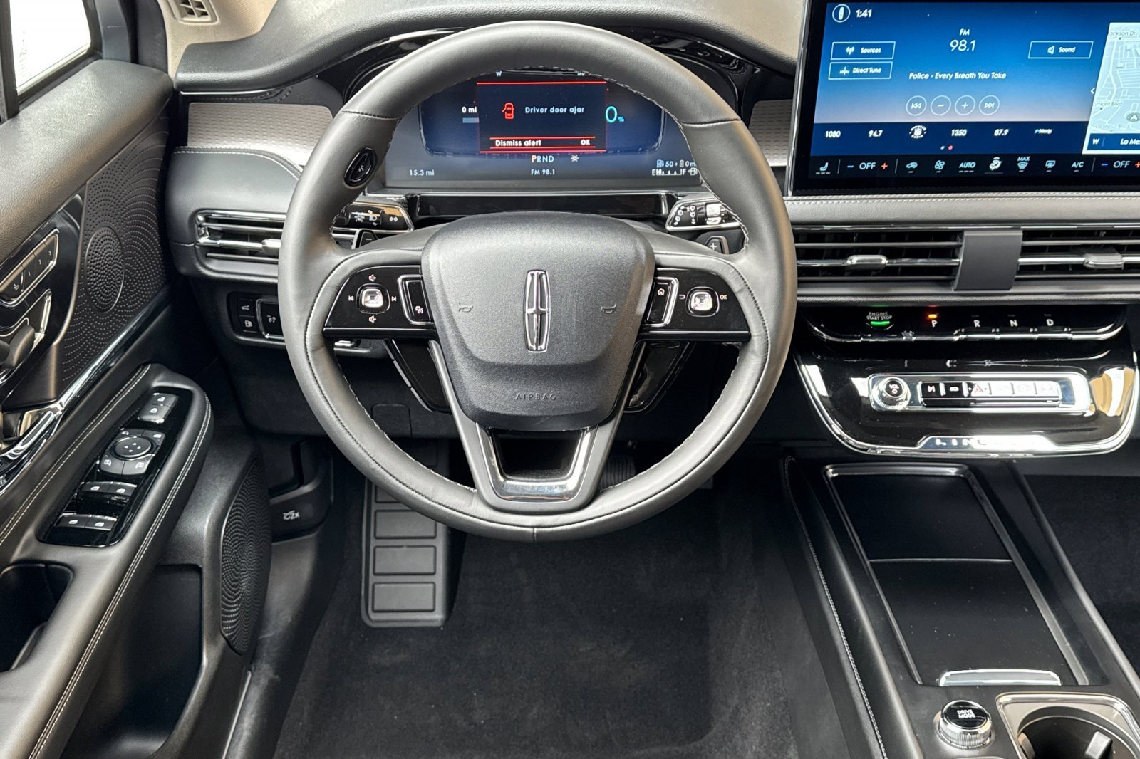 New 2025 Lincoln Corsair Grand Touring image 13