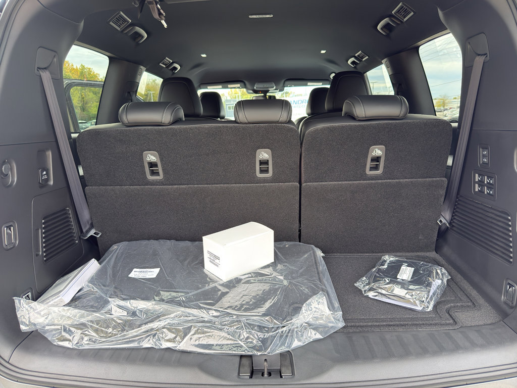 New 2026 Nissan Armada PRO-4X w/ Captain's Chari Seat Package image 37