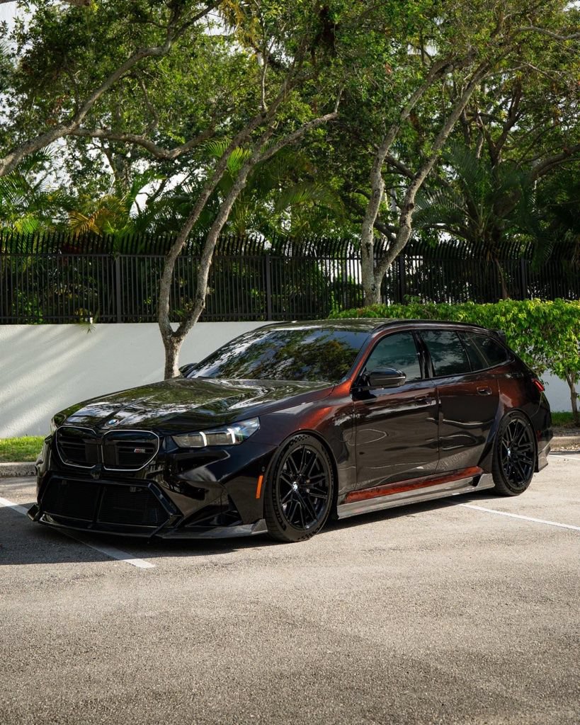 Used 2026 BMW M5 Touring AWD/4WD image 6