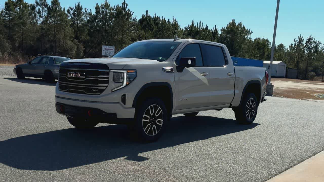 New 2026 GMC Sierra 1500 AT4 w/ Technology Package AWD/4WD image 4