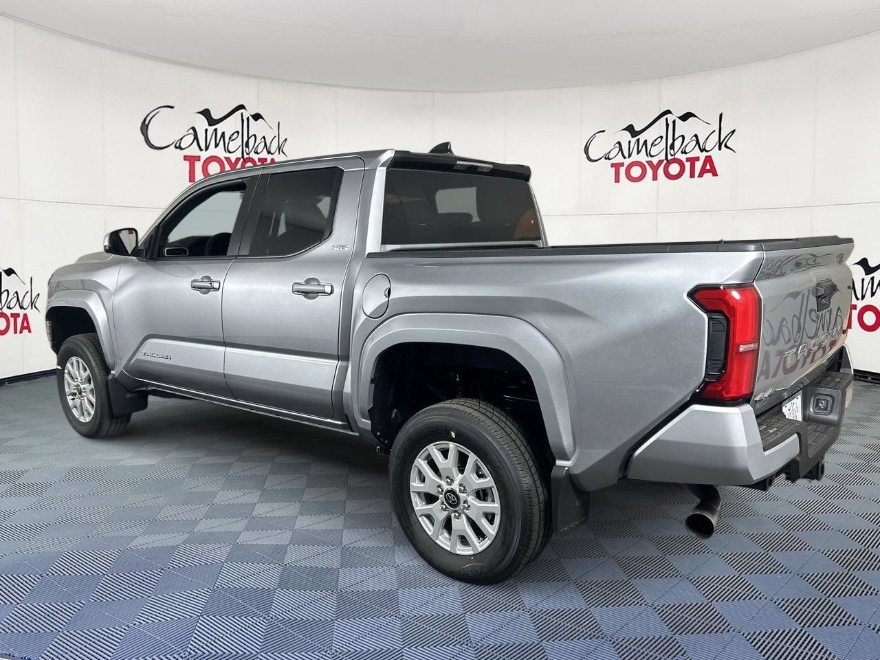 New 2026 Toyota Tacoma SR5 AWD/4WD image 6