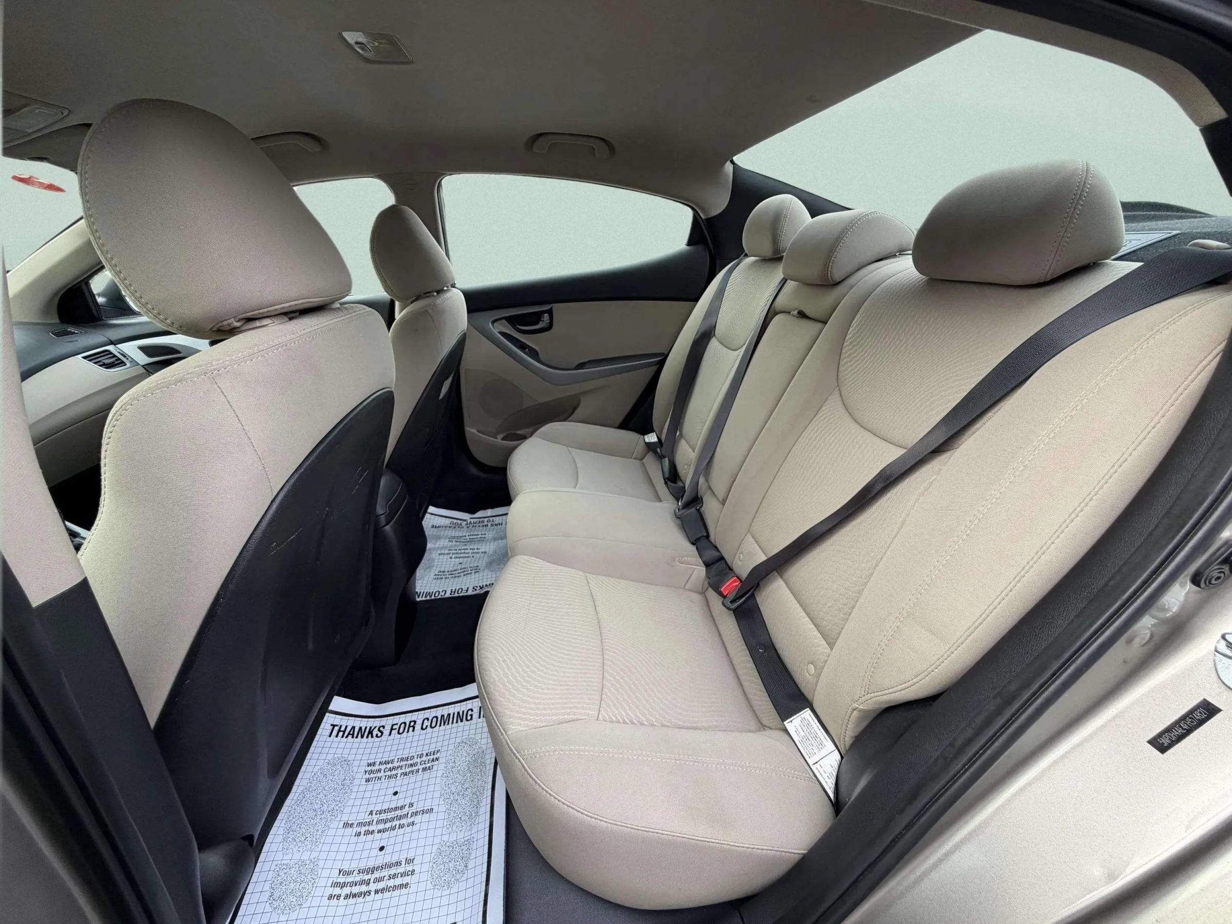 Used 2015 Hyundai Elantra SE FWD image 17