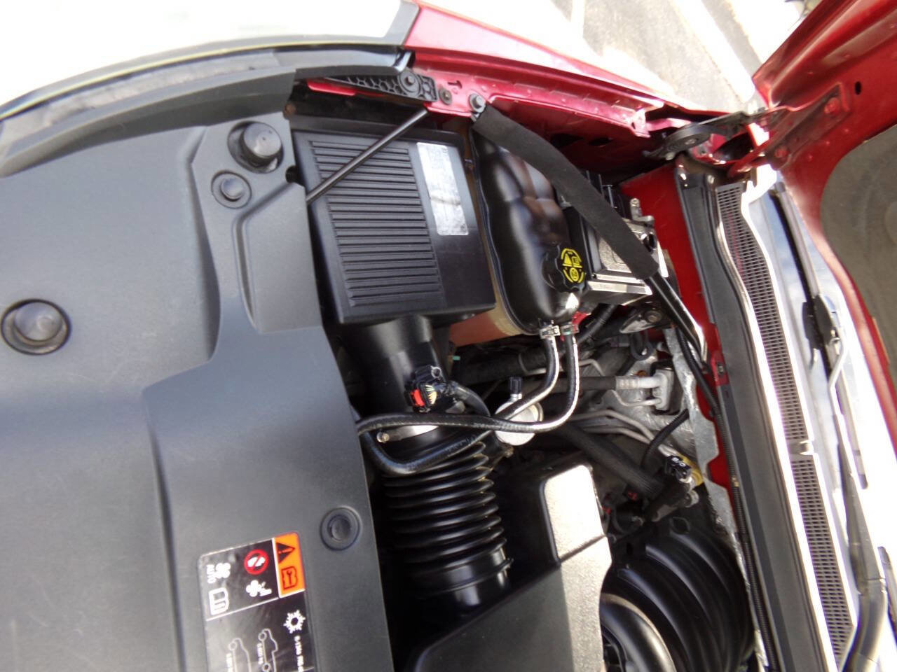 Used 2015 GMC Yukon XL SLE w/ Convenience Package image 42