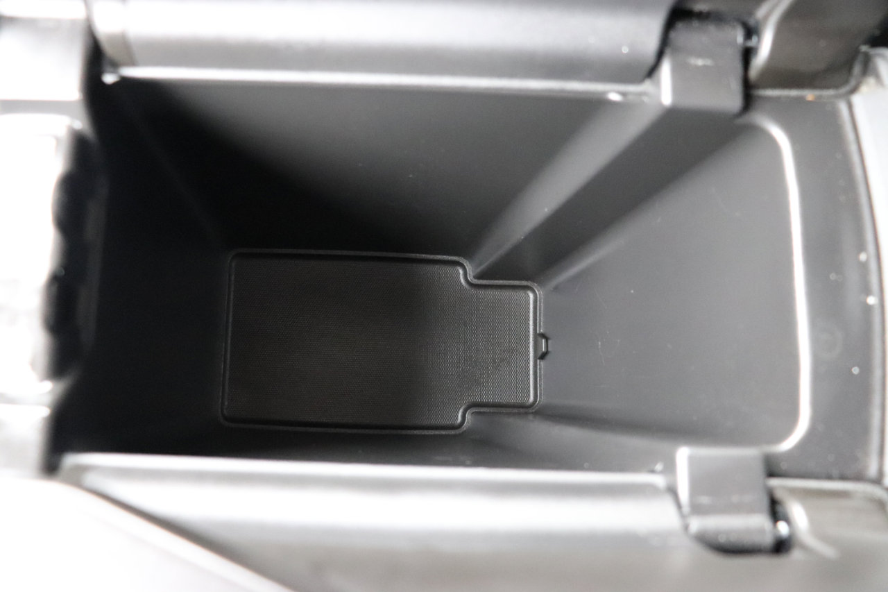 Used 2022 Buick Envision Avenir w/ Technology Package II image 49