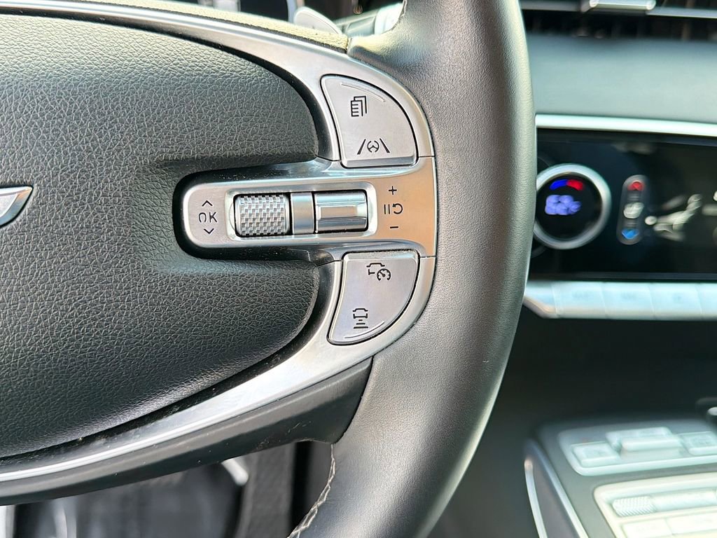 Used 2023 Genesis GV70 2.5T Select w/ Select Package image 37