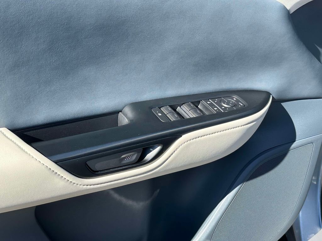 Certified 2023 Lexus RZ 450e Premium w/ Technology Package image 15