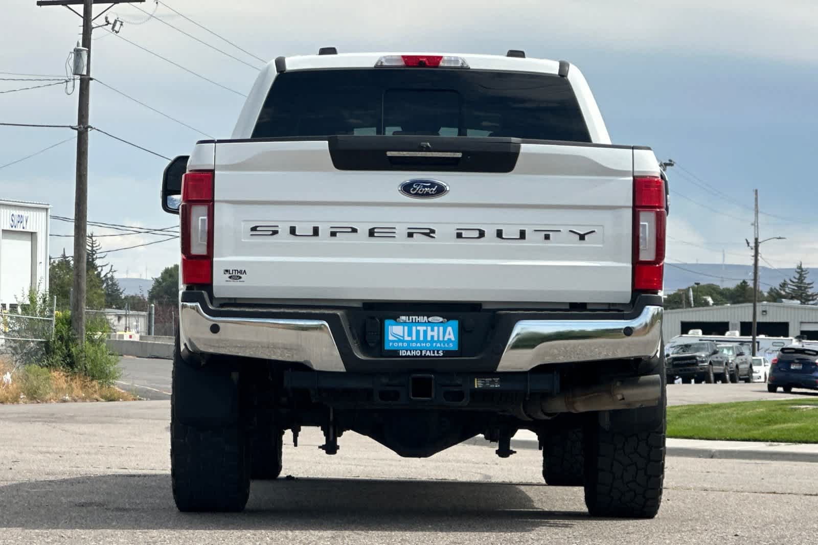 Certified 2022 Ford F350 Lariat w/ Lariat Ultimate Package AWD/4WD image 7