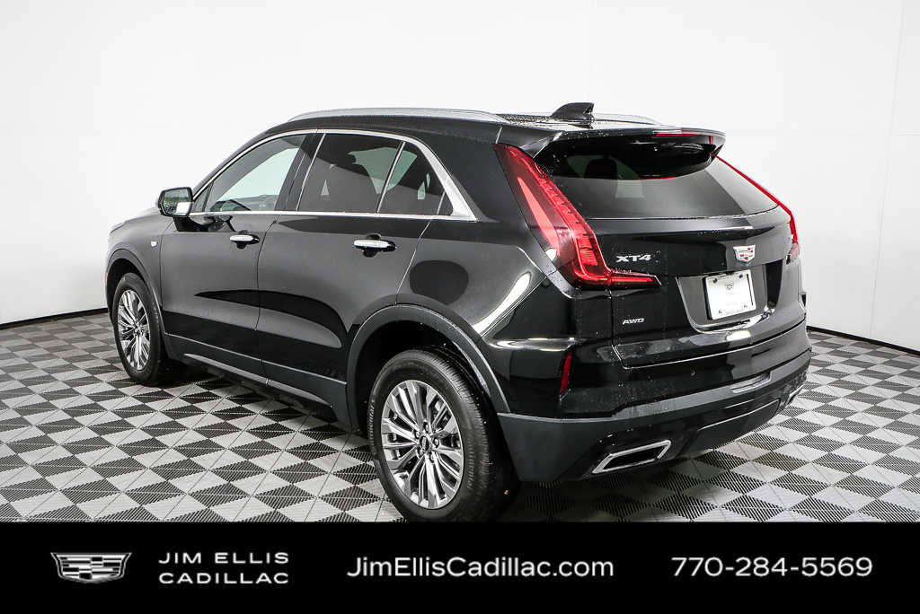 Used 2024 Cadillac XT4 Premium Luxury image 27