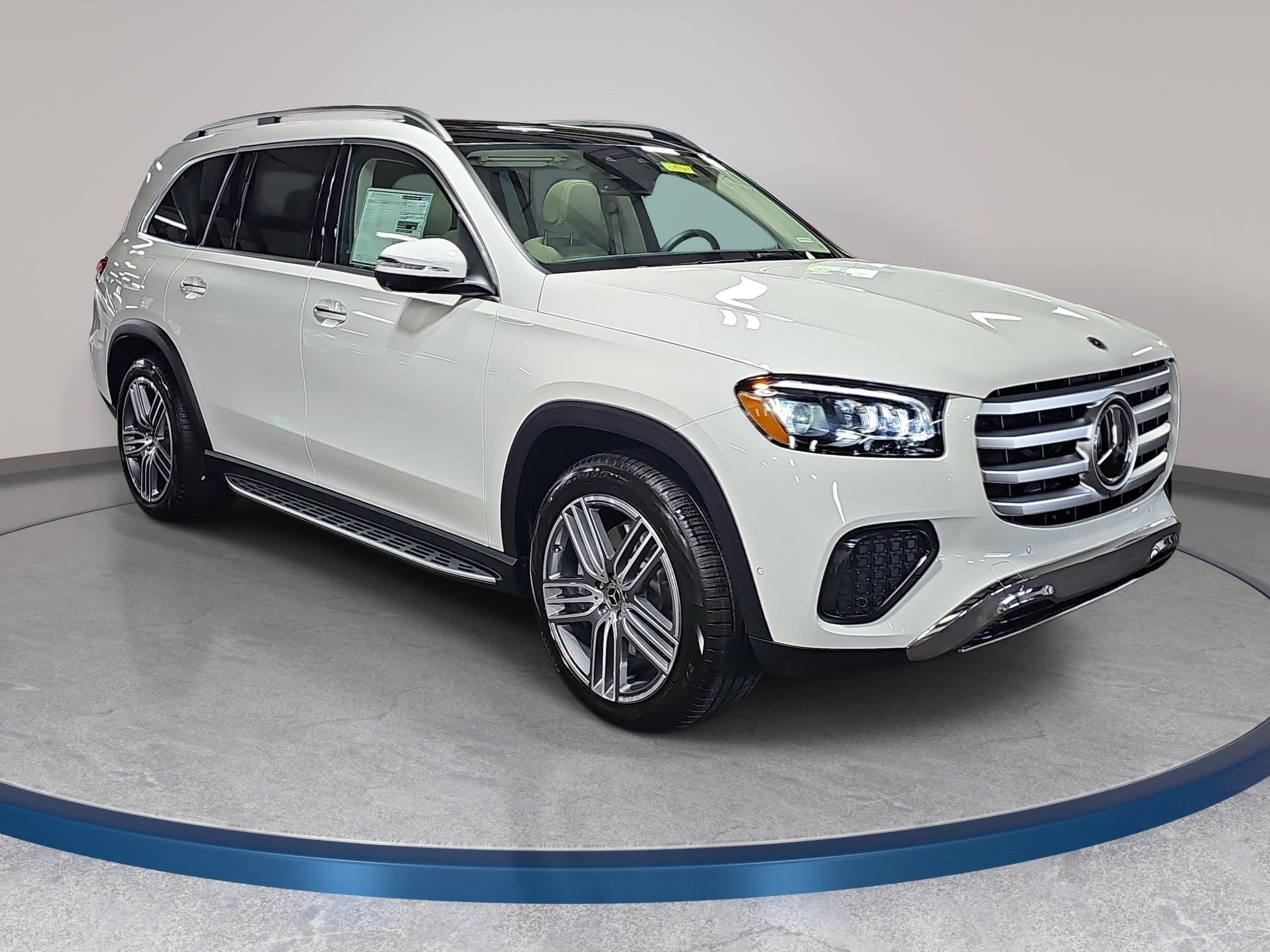 New 2026 Mercedes-Benz GLS 450 4MATIC image 3