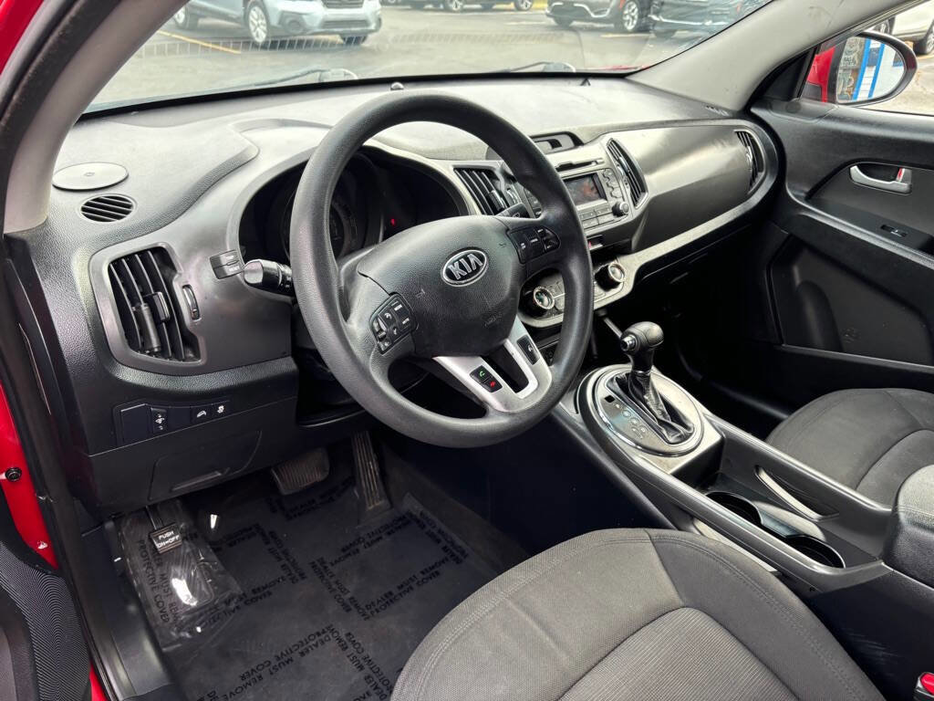 Used 2013 Kia Sportage LX FWD image 8