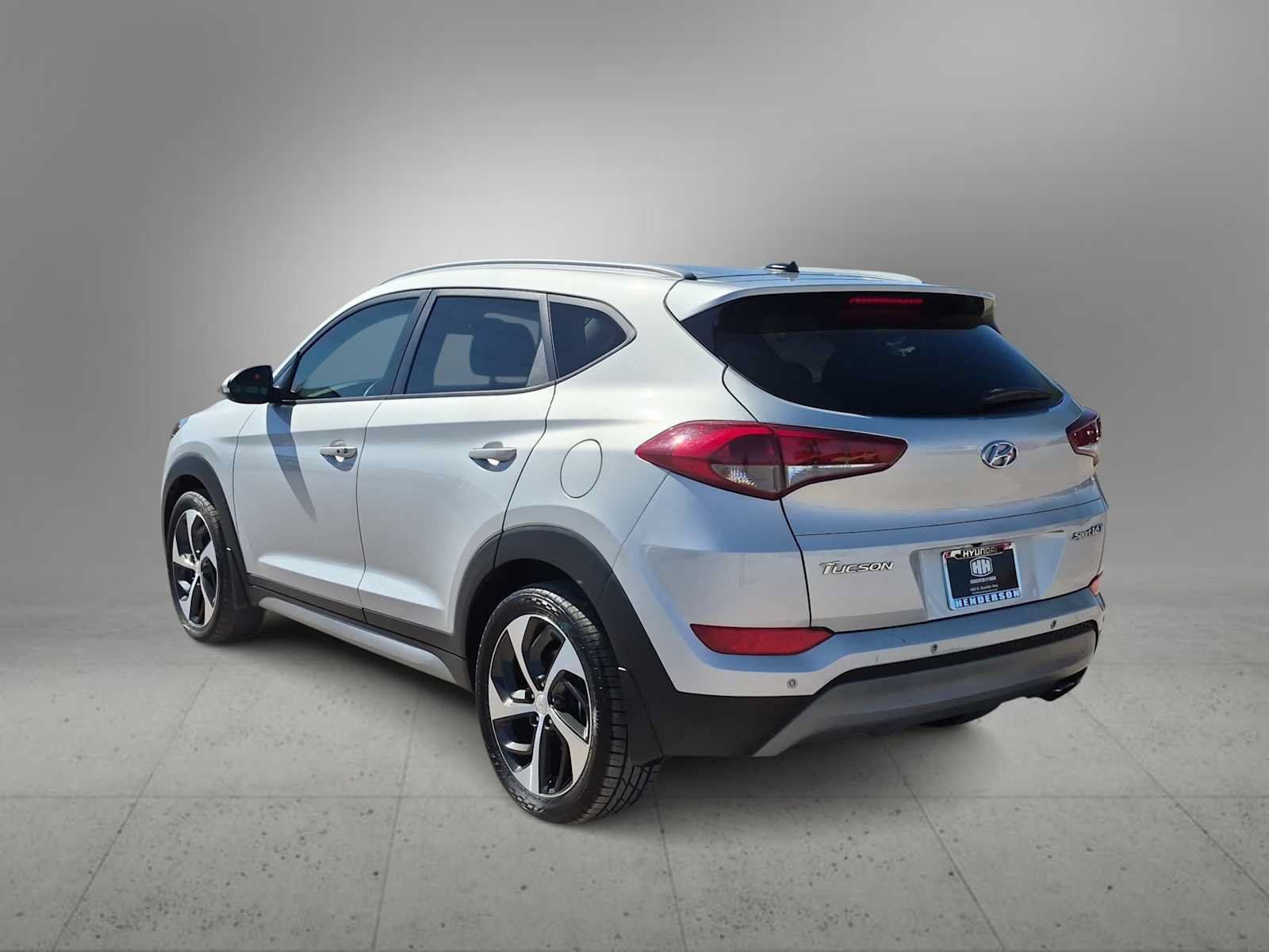Used 2017 Hyundai Tucson Sport FWD image 6