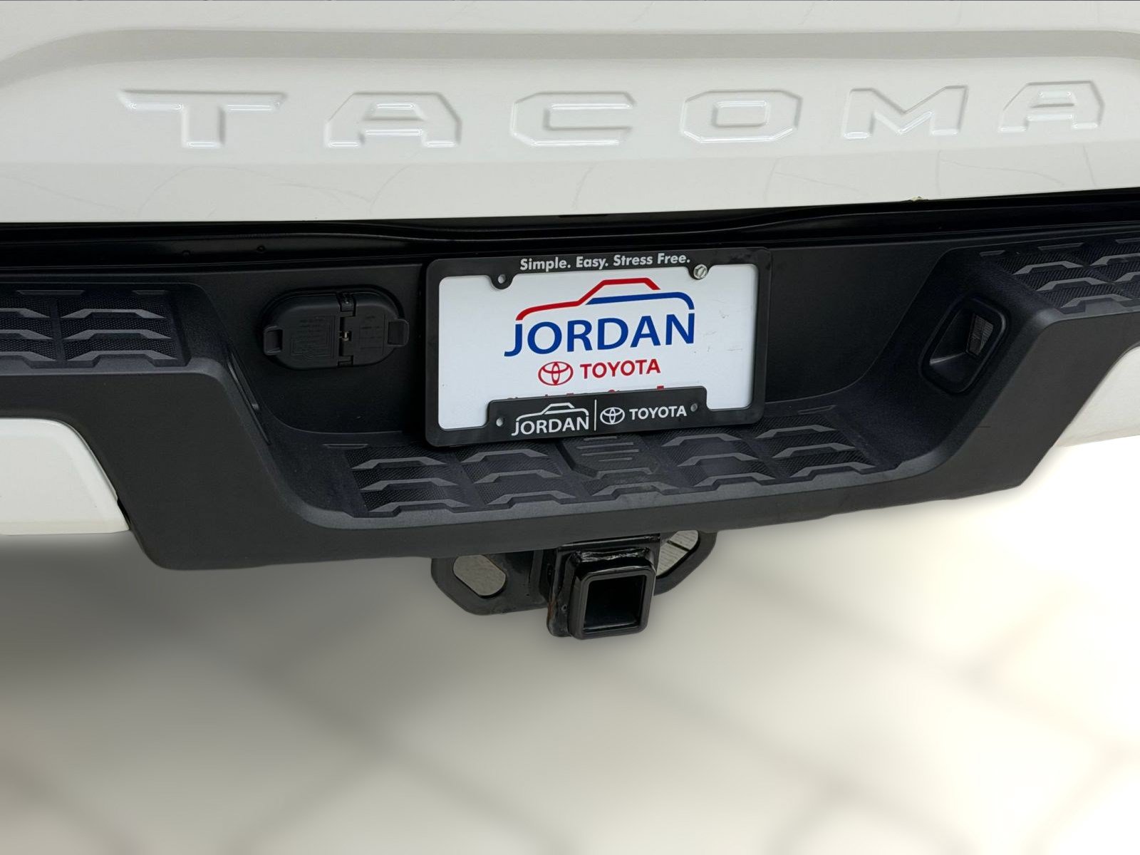 Used 2023 Toyota Tacoma SR AWD/4WD image 31