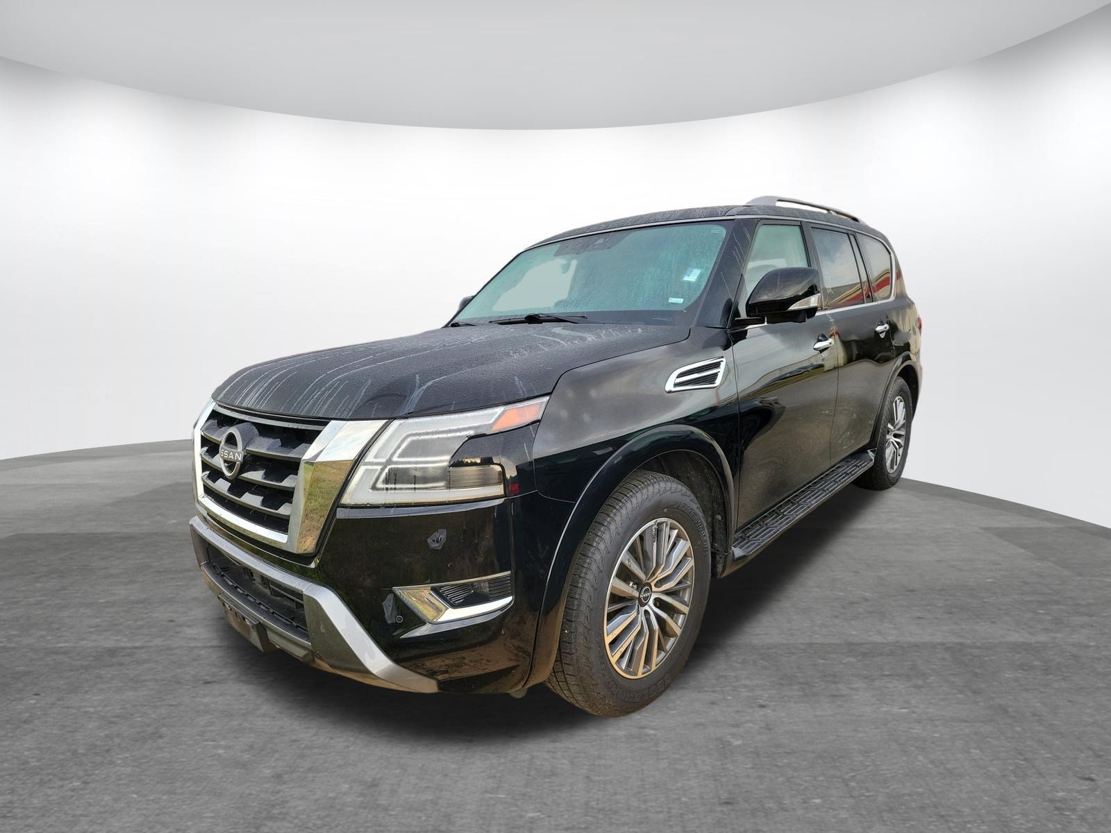 Used 2024 Nissan Armada SL w/ Captain's Chairs Package AWD/4WD image 3