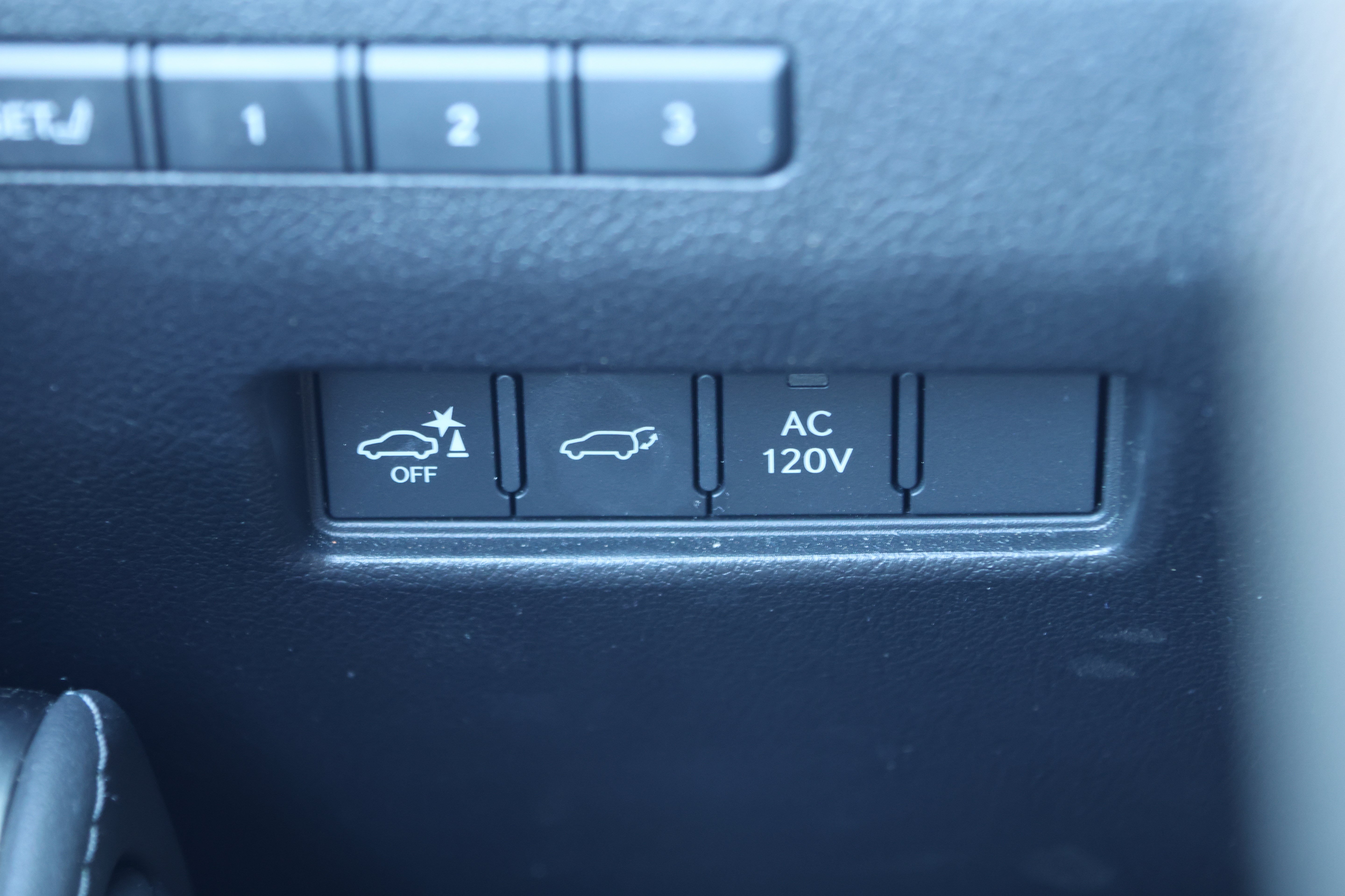 Certified 2024 Lexus GX 550 w/ Accessory Package (Z1) AWD/4WD image 16