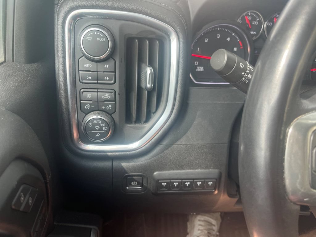 Used 2021 Chevrolet Silverado 3500 LTZ w/ LTZ Convenience Package AWD/4WD image 20