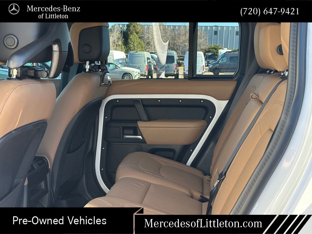 Used 2025 Land Rover Defender 110 S image 17