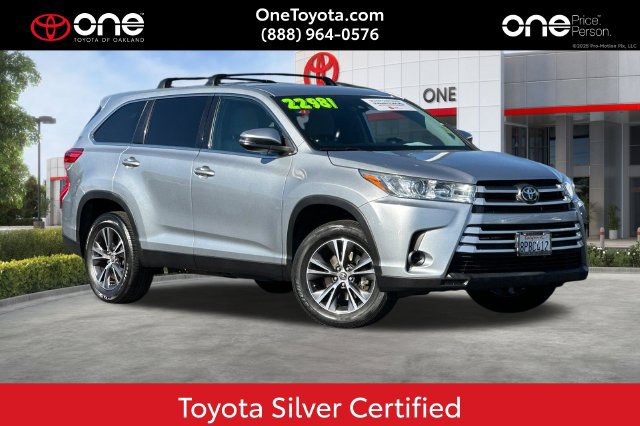 Certified 2019 Toyota Highlander LE FWD 360° Tour
