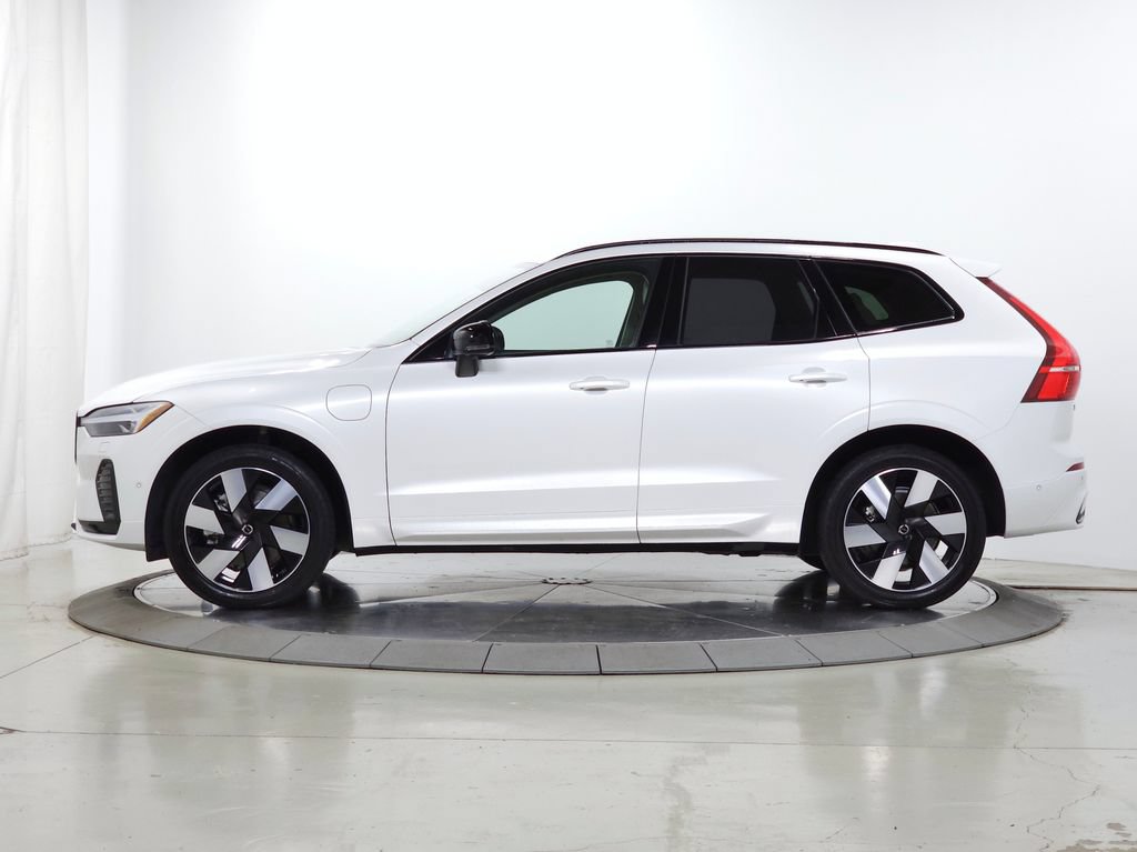 Used 2025 Volvo XC60 T8 Plus w/ Climate Package AWD/4WD image 5