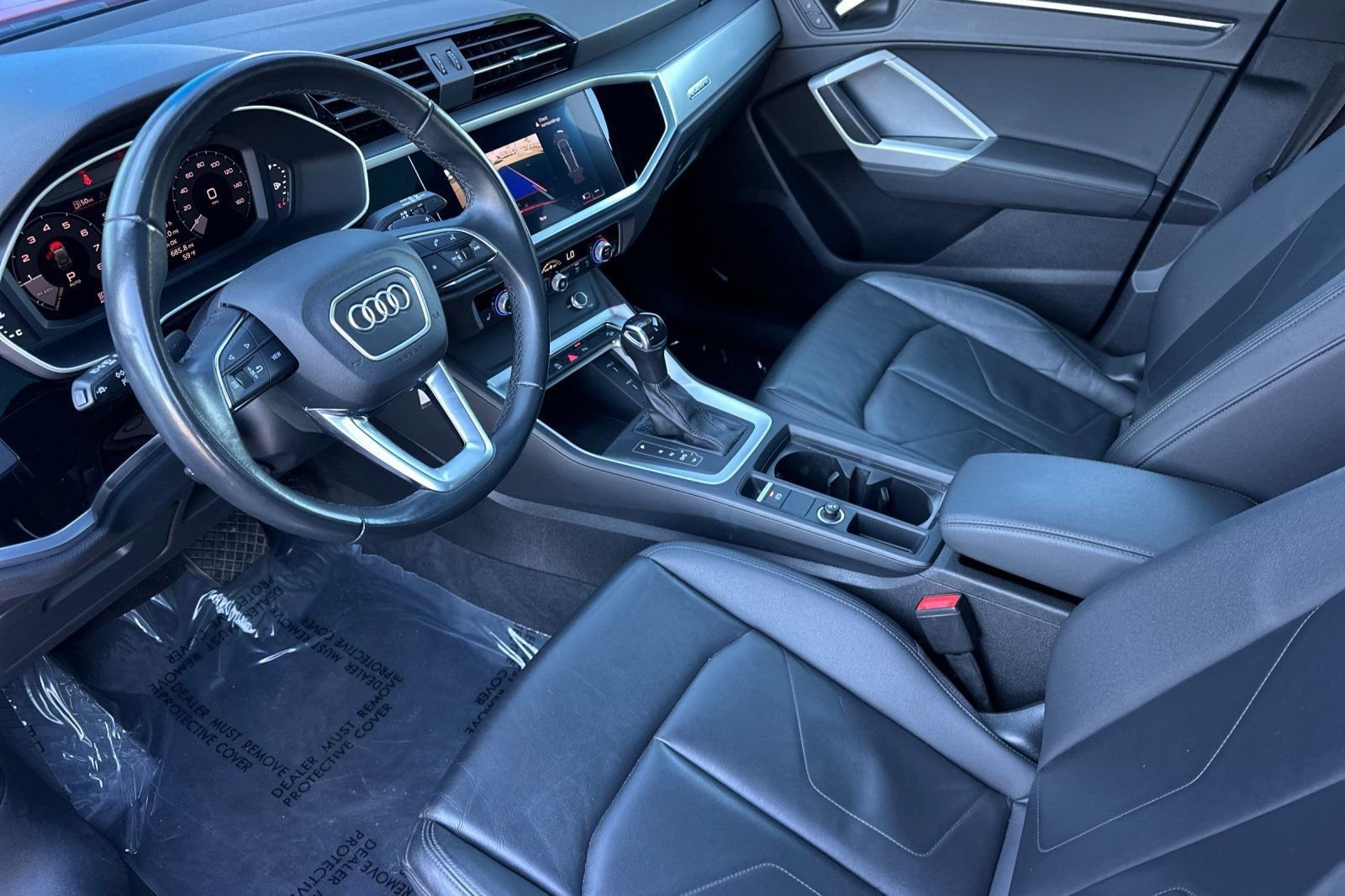 Used 2022 Audi Q3 2.0T Premium AWD/4WD image 10