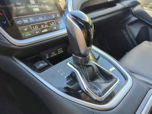 Used 2025 Subaru Outback Limited image 13