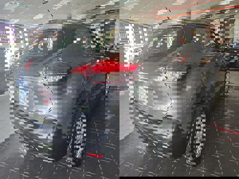 Used 2020 Nissan Kicks S image 4