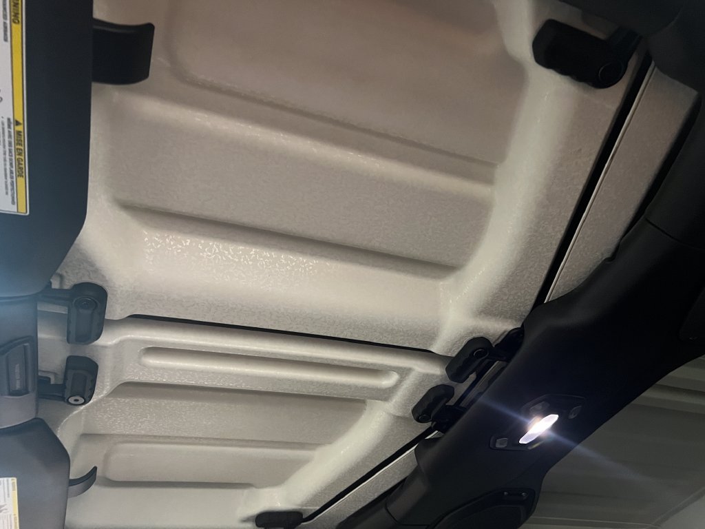 Used 2018 Jeep Wrangler Sport AWD/4WD image 21