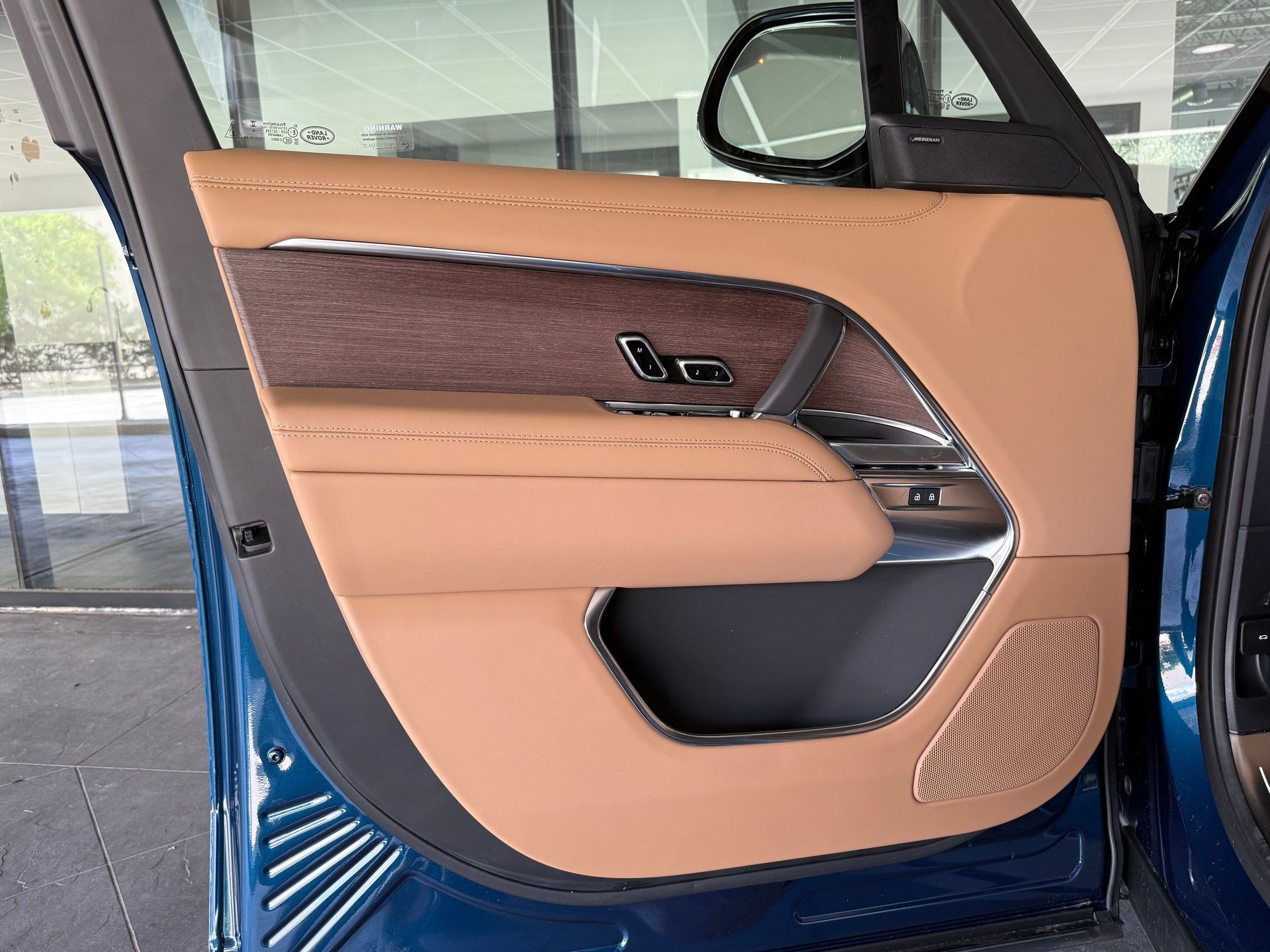 New 2026 Land Rover Range Rover SE AWD/4WD image 21