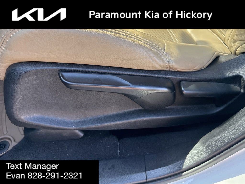 Used 2017 Honda CR-V LX image 19