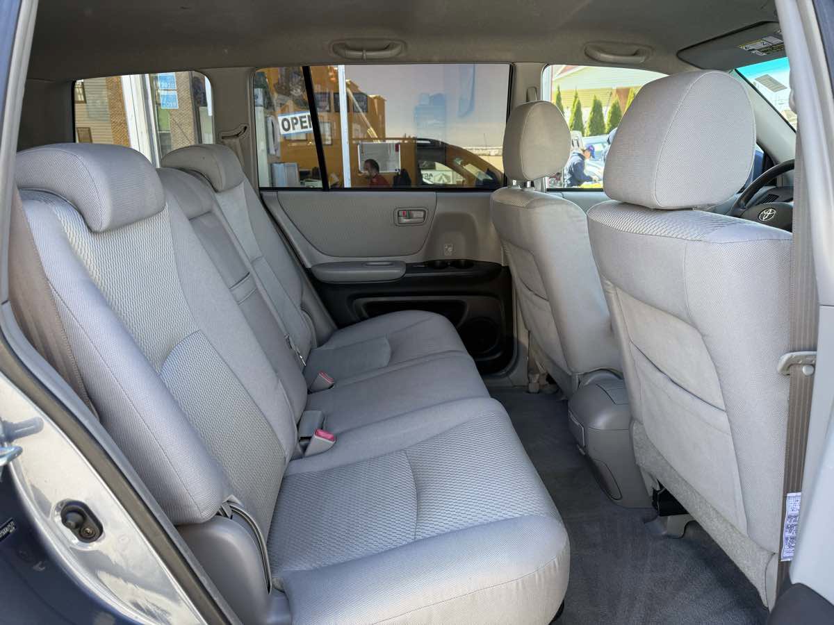 Used 2005 Toyota Highlander image 12