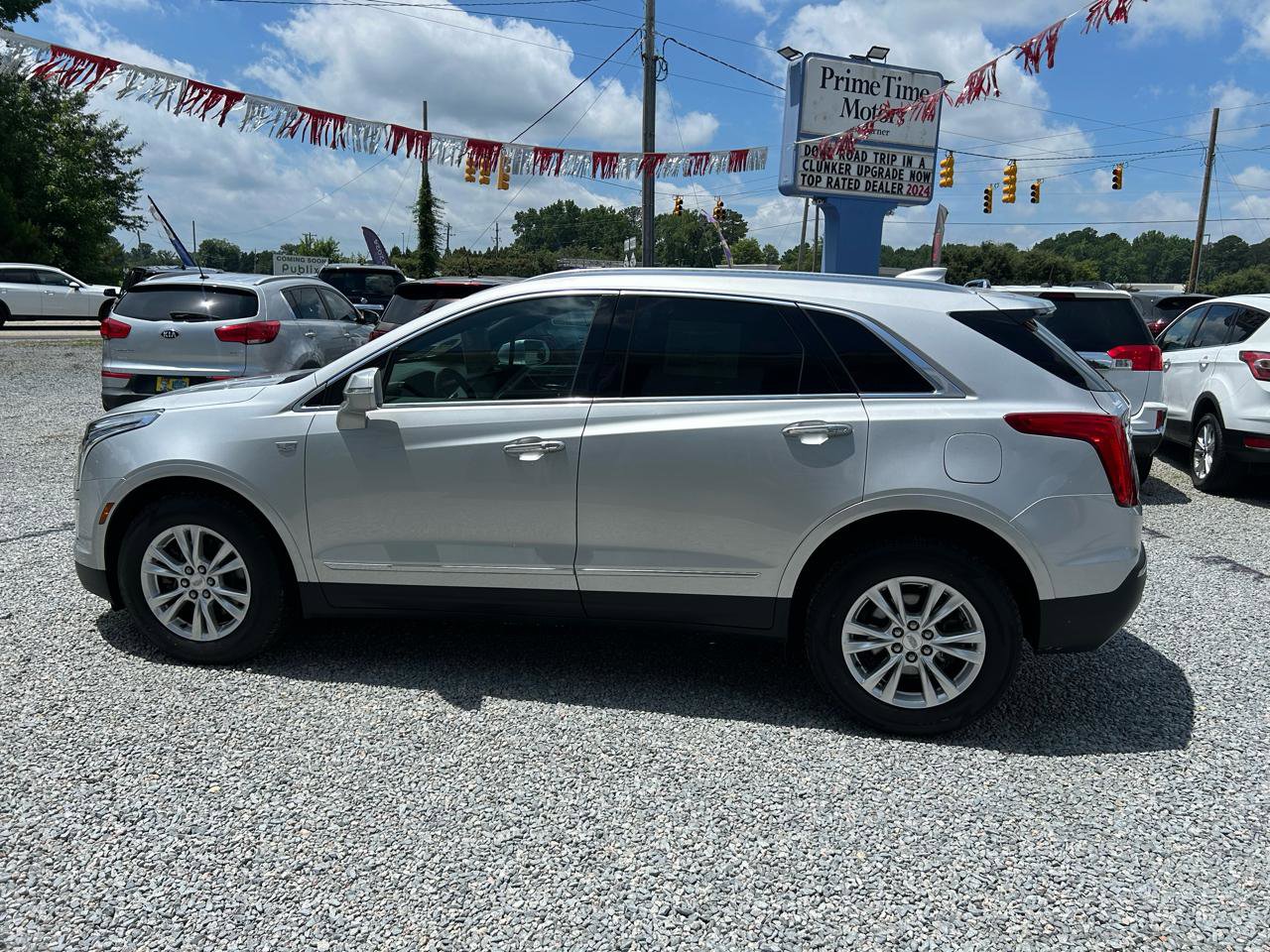 Used 2020 Cadillac XT5 Premium Luxury FWD image 2