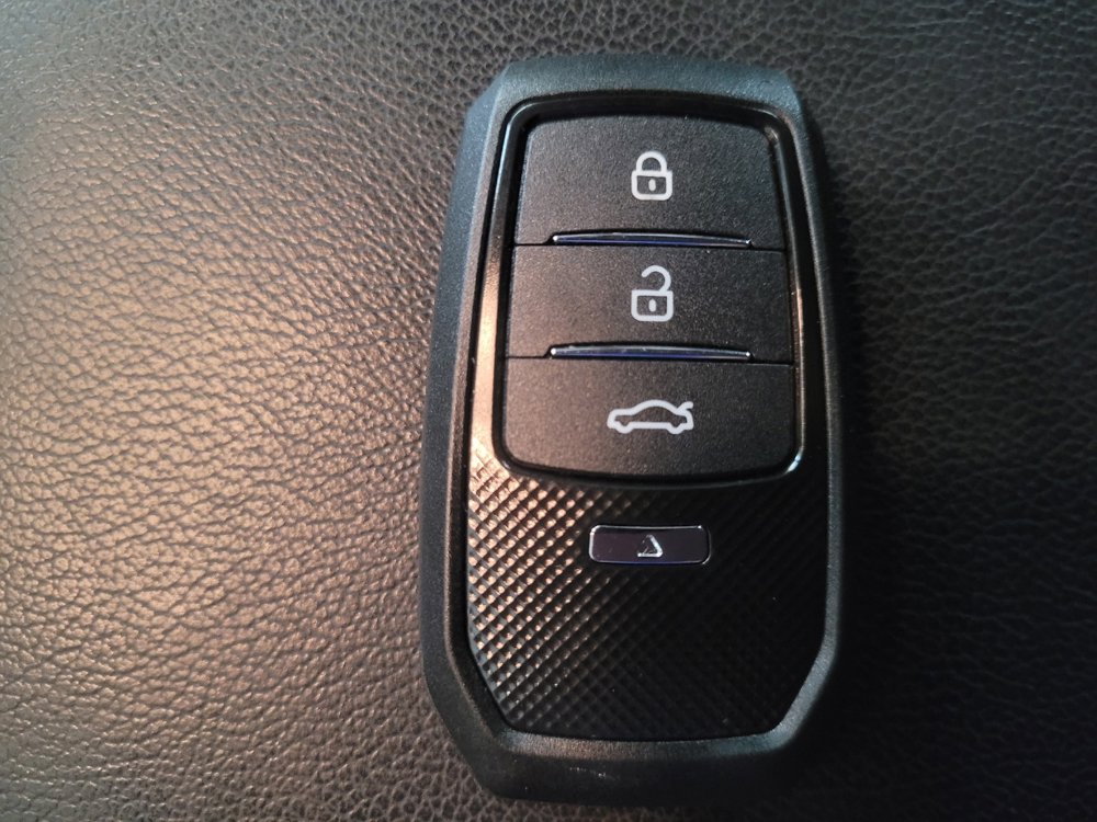 Used 2024 Mitsubishi Eclipse Cross SE image 32