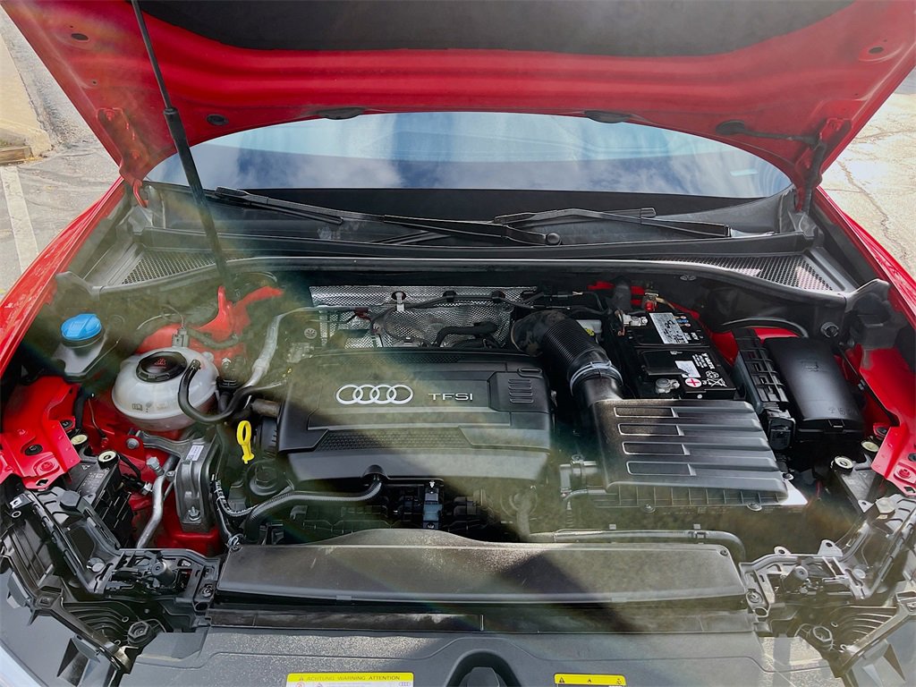 Used 2019 Audi Q3 2.0T Premium image 29