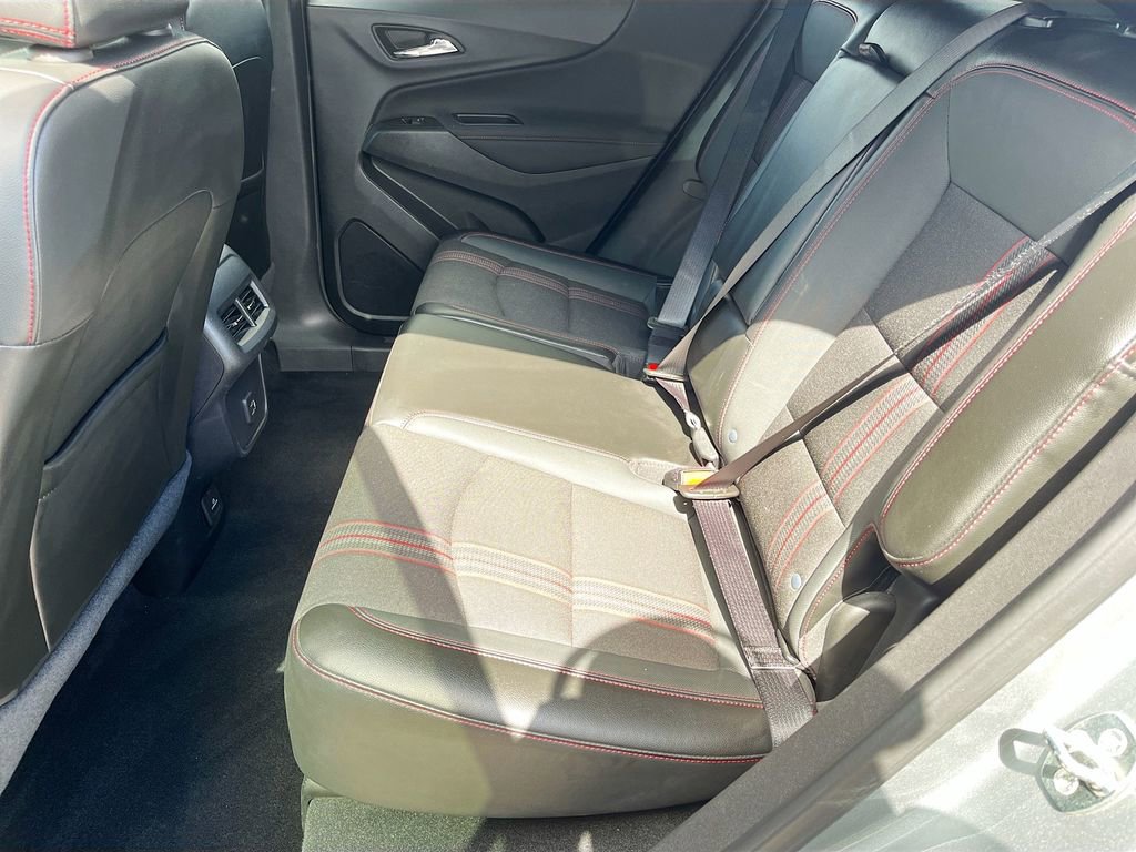 Used 2023 Chevrolet Equinox RS image 25