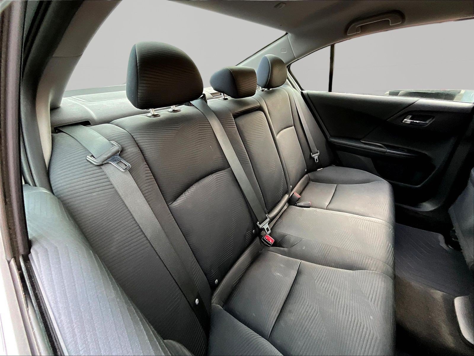 Used 2016 Honda Accord LX image 24