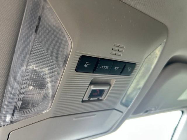 Used 2025 Toyota RAV4 LE FWD image 36