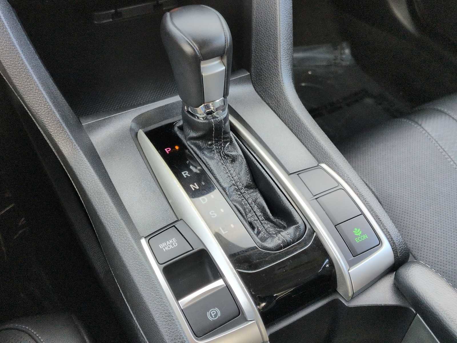 Used 2017 Honda Civic Touring image 33