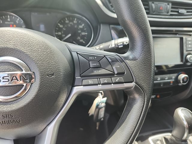 Used 2018 Nissan Rogue S AWD/4WD image 16