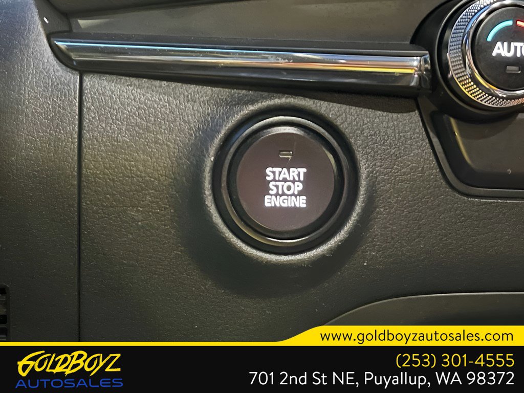 Used 2023 MAZDA MAZDA3 s image 33