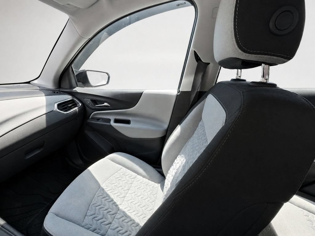 Certified 2024 Chevrolet Equinox LS w/ Sport Edition FWD image 27