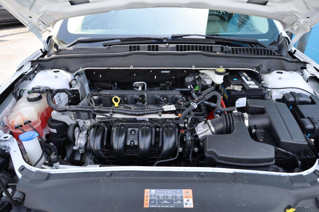 Used 2019 Ford Fusion S image 16