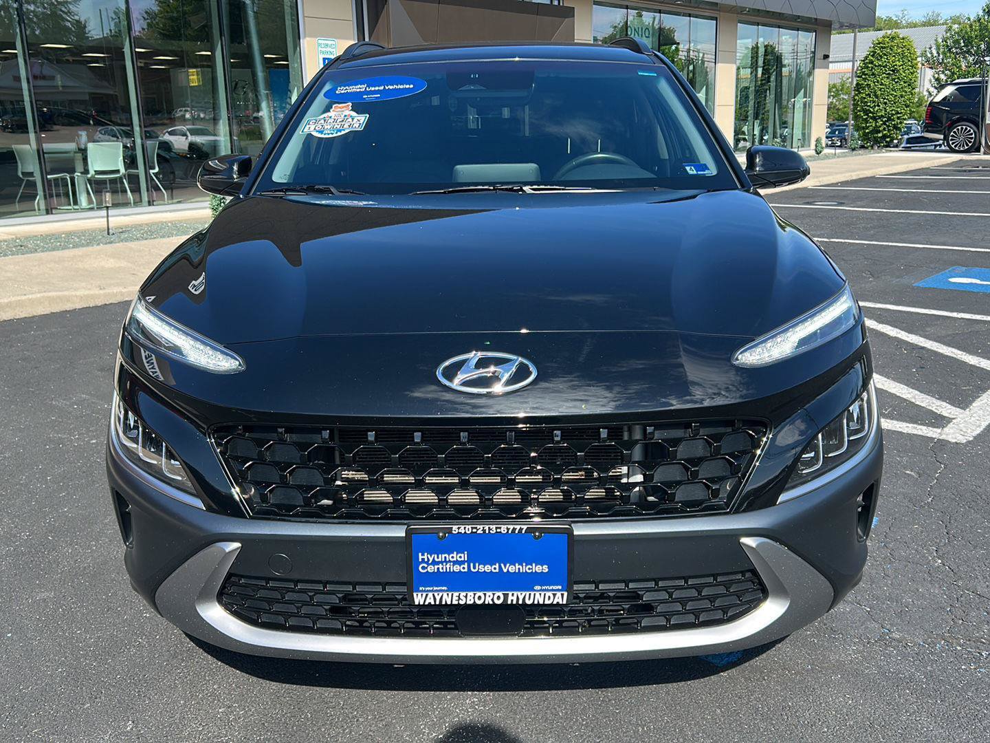 Certified 2023 Hyundai Kona Limited FWD image 12