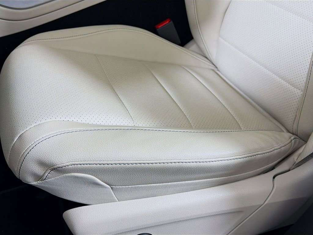 Used 2024 Mercedes-Benz GLE 450 4MATIC image 23