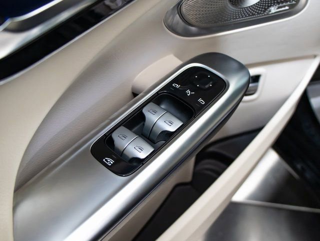 Certified 2022 Mercedes-Benz C 300 4MATIC Sedan image 15