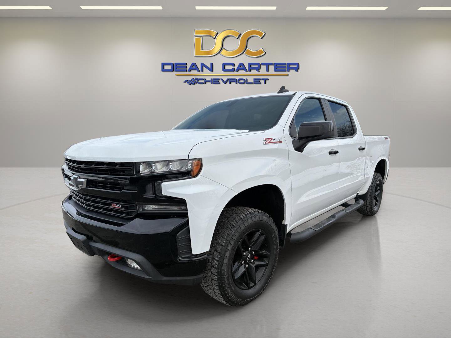 Used 2020 Chevrolet Silverado 1500 LT Trail Boss image 2