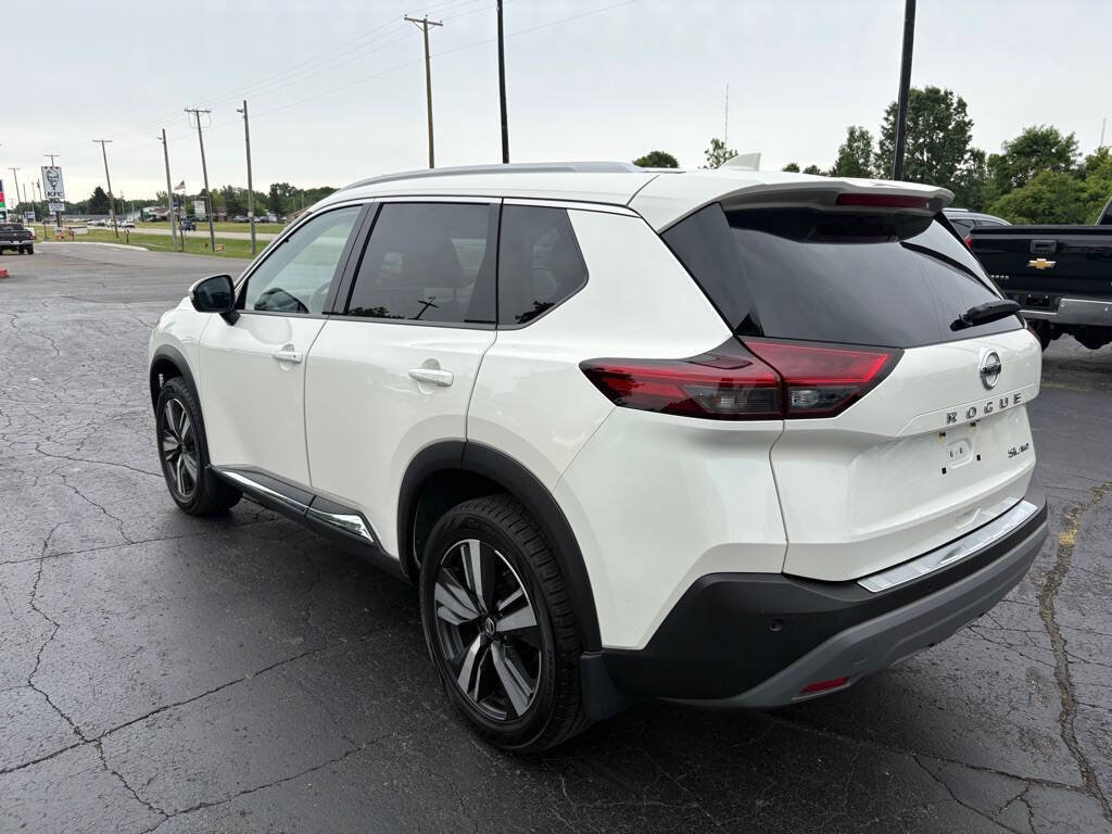 Used 2021 Nissan Rogue SL w/ Premium Package AWD/4WD image 8