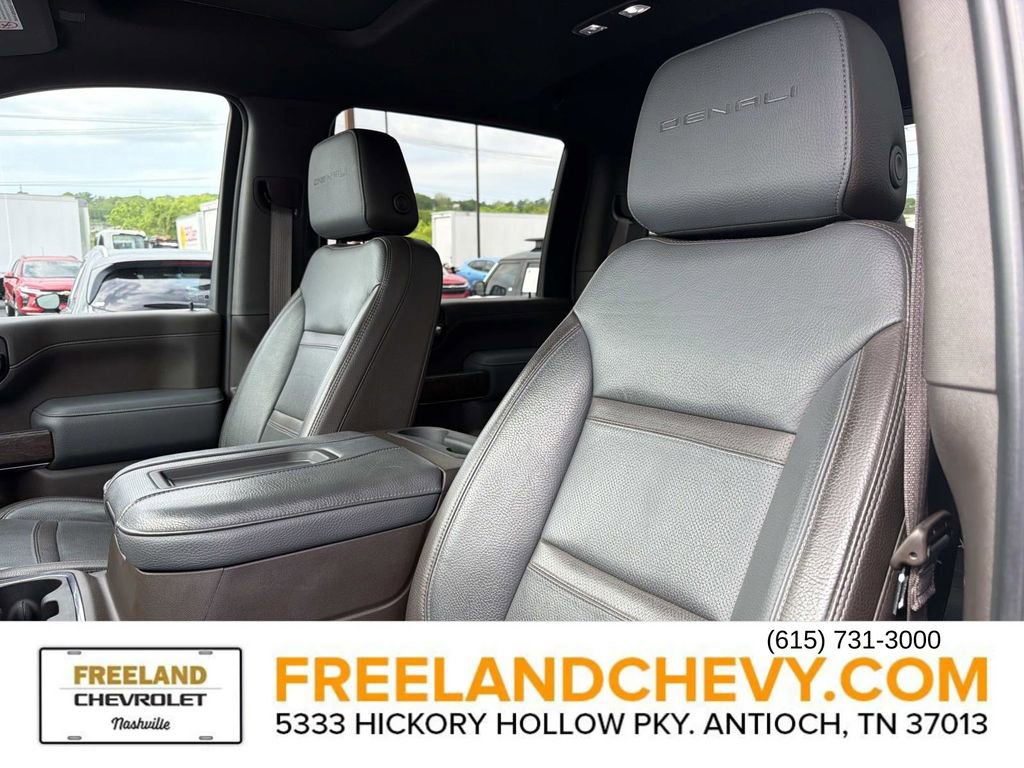 Used 2022 GMC Sierra 2500 Denali w/ Denali Ultimate Package AWD/4WD image 26
