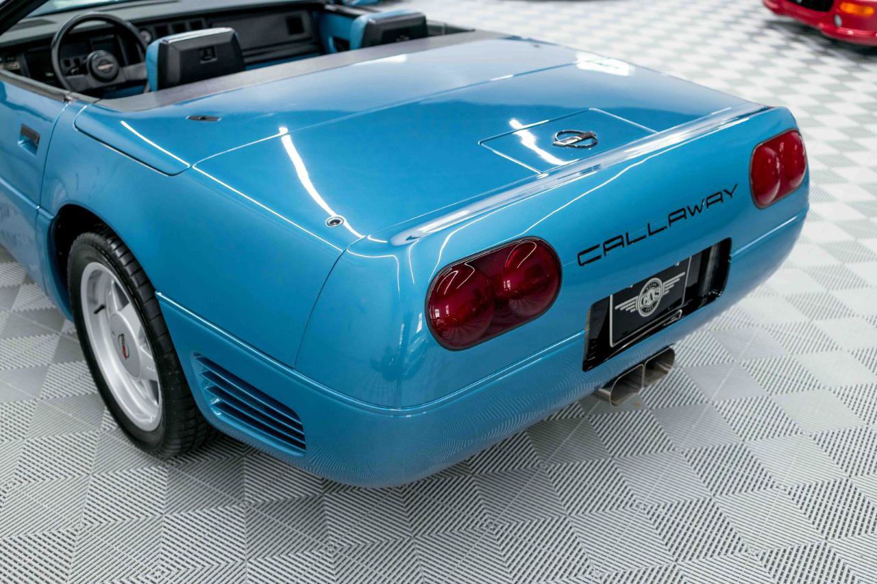 Used 1989 Chevrolet Corvette Convertible RWD image 35