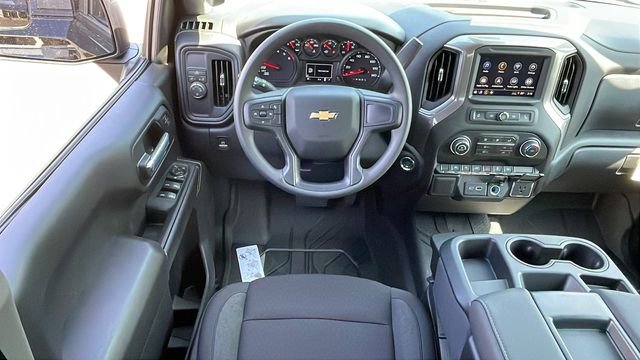 New 2026 Chevrolet Silverado 1500 Custom RWD image 15