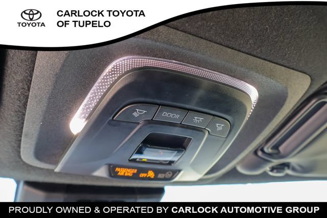 Used 2023 Toyota Corolla SE FWD image 20