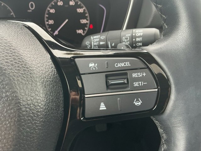 Used 2025 Honda Pilot Touring image 14